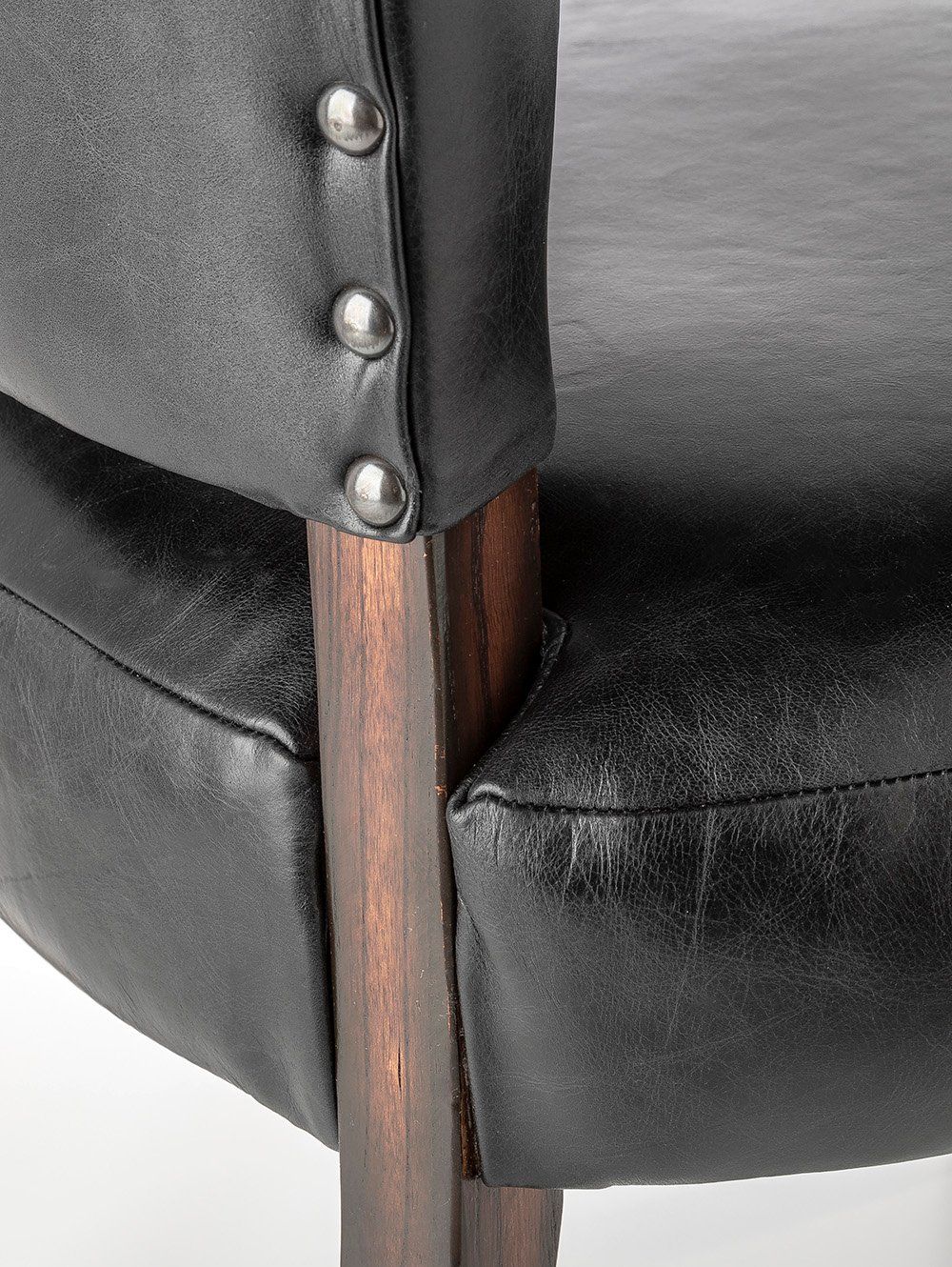 SILLA TORINO CUERO NEGRO