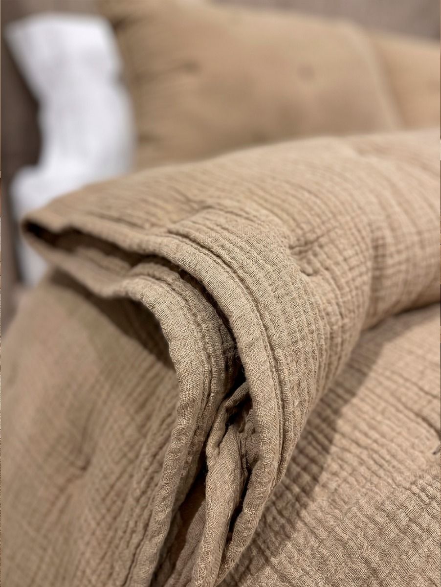 ACOLCHADO COPPELIA BEIGE SUPER KING