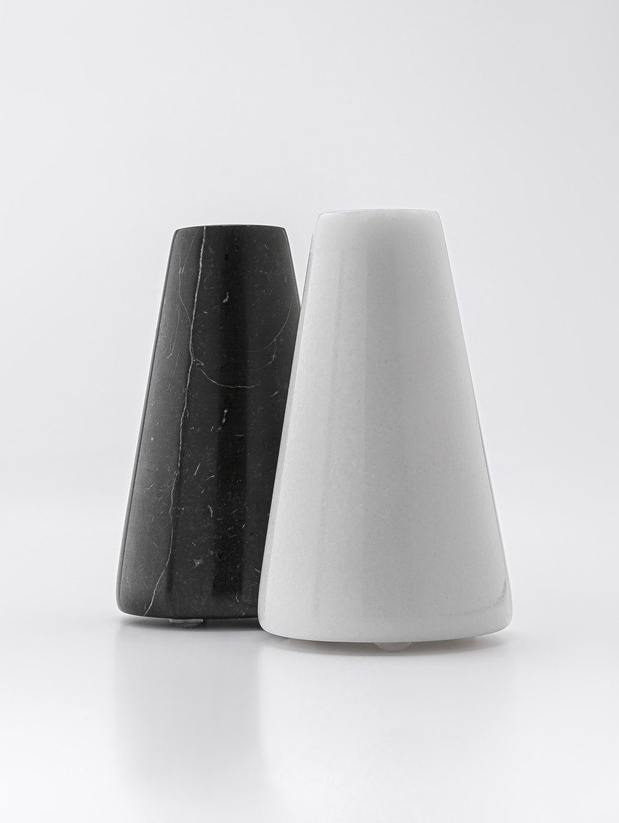 SALERO Y PIMENTERO ARLO MARBLE WHITE & BLACK