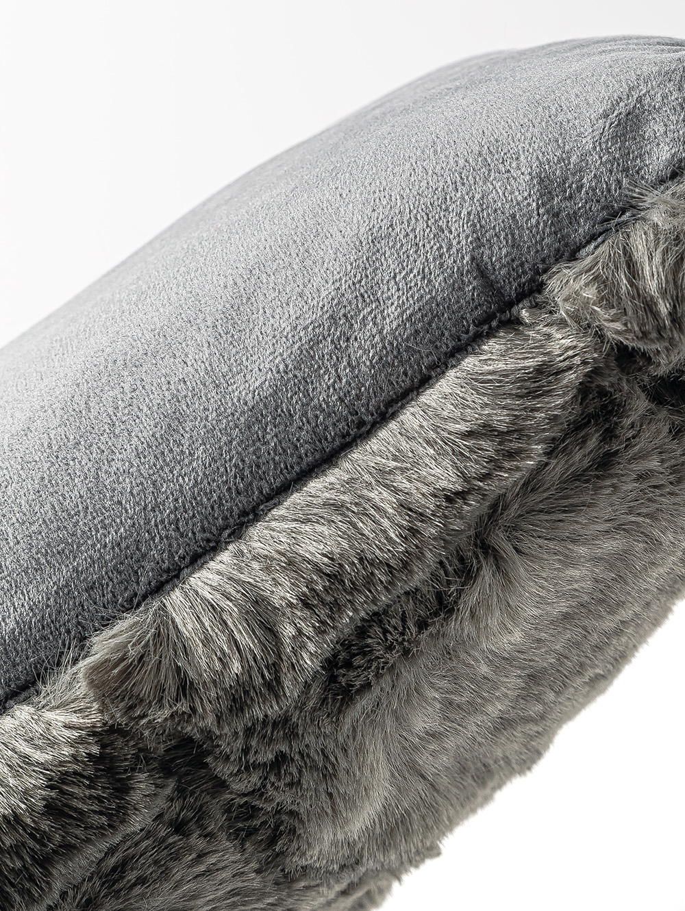 ALMOHADON CAMBOYA GRIS OSCURO 30 X 50