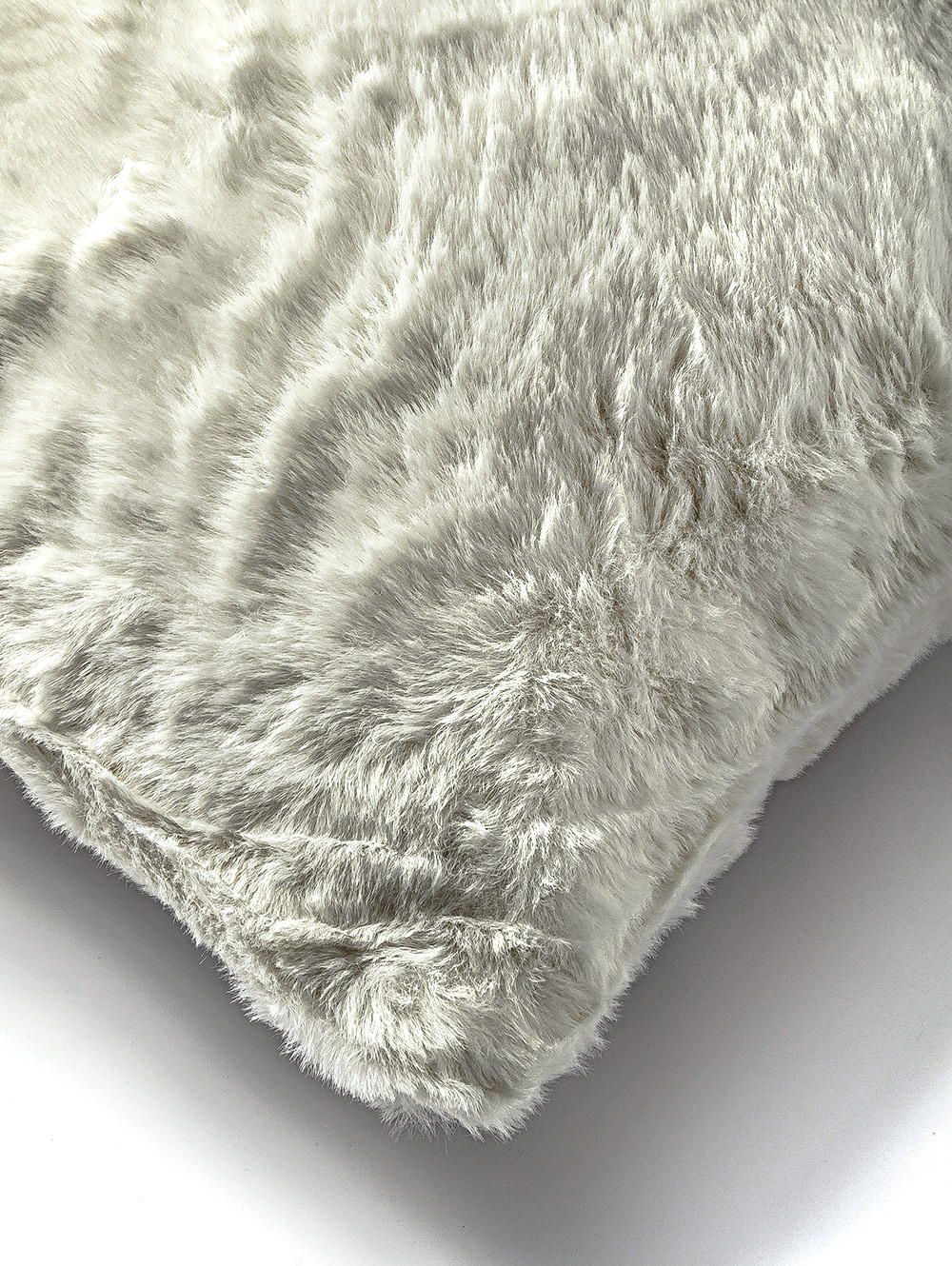 ALMOHADON MALDIVAS OFF WHITE 47 X 47