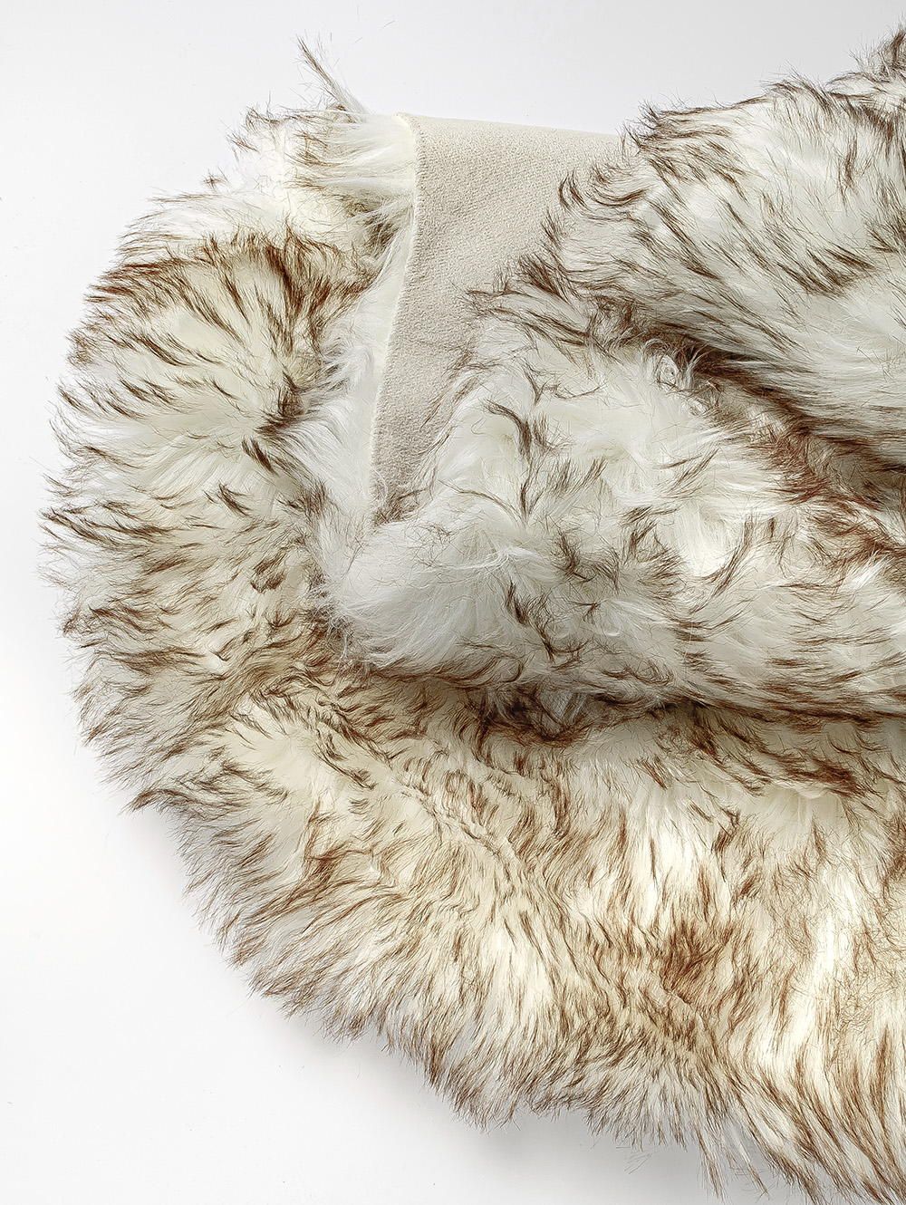 ALFOMBRA VAIL BLANCO-MARRON 65 X 102