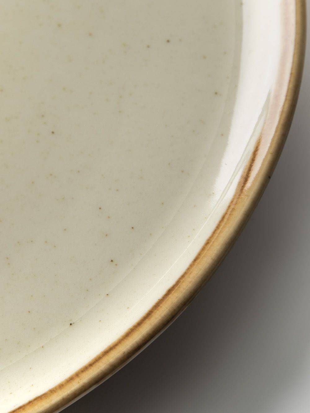 PLATO DE POSTRE SEASONS 20 CM