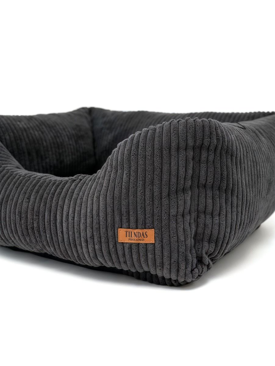 CAMA PARA MASCOTAS HYPER BLACK SMALL