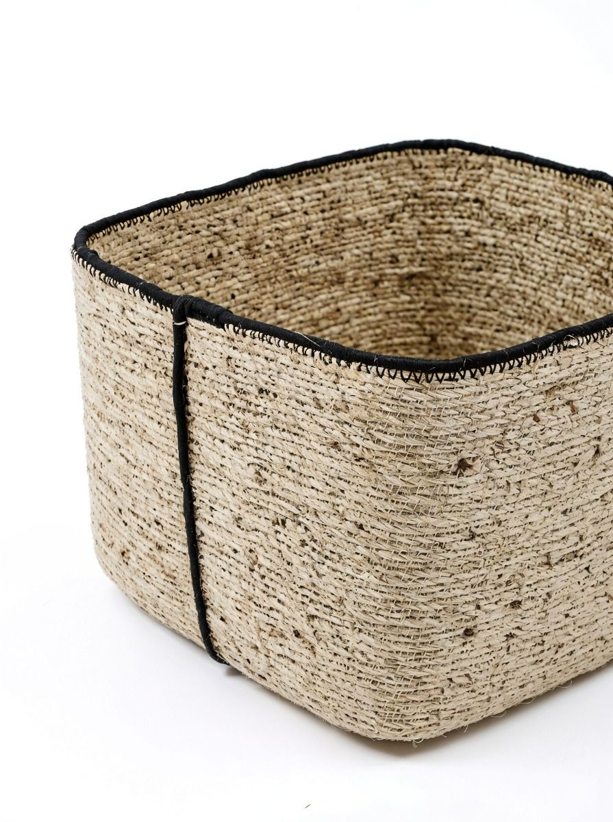 CANASTO ASHA BLACK & NATURAL L